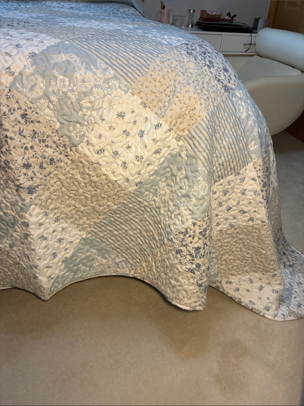 Classic Patchwork Quilted Bedspread in Soft Blue and Cream - Picture 2 of 13